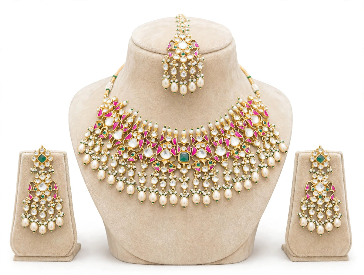 Handmade Kundan Wedding Choker with Earrings and Mangtika