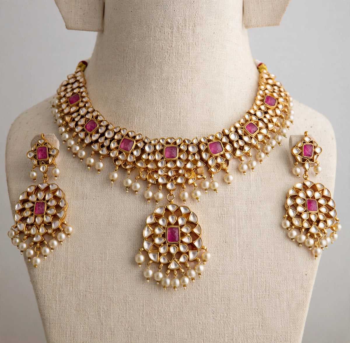 Handmade Kundan Choker Necklace with Earrings , 22k Gold Plated Indian Wedding Jewellery Sets