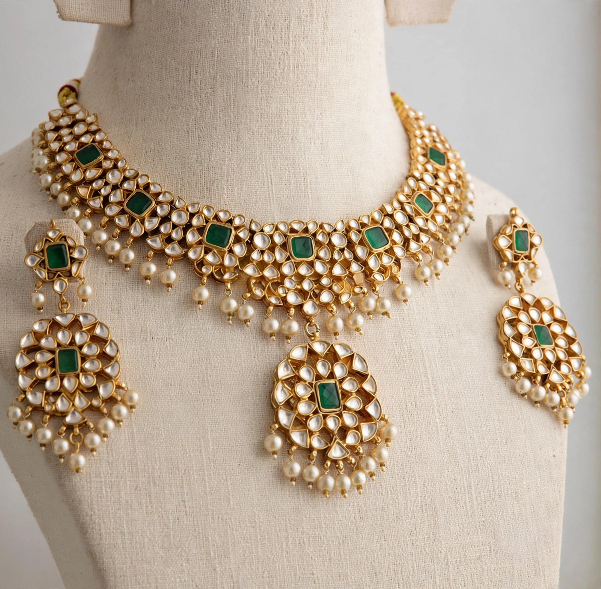Handmade Kundan Choker Necklace with Earrings , 22k Gold Plated Indian Wedding Jewellery Sets